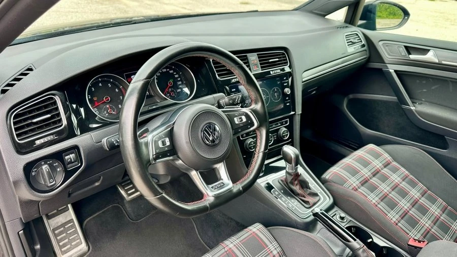 2018 Volkswagen GTI Mk7 - Image 11 of 20