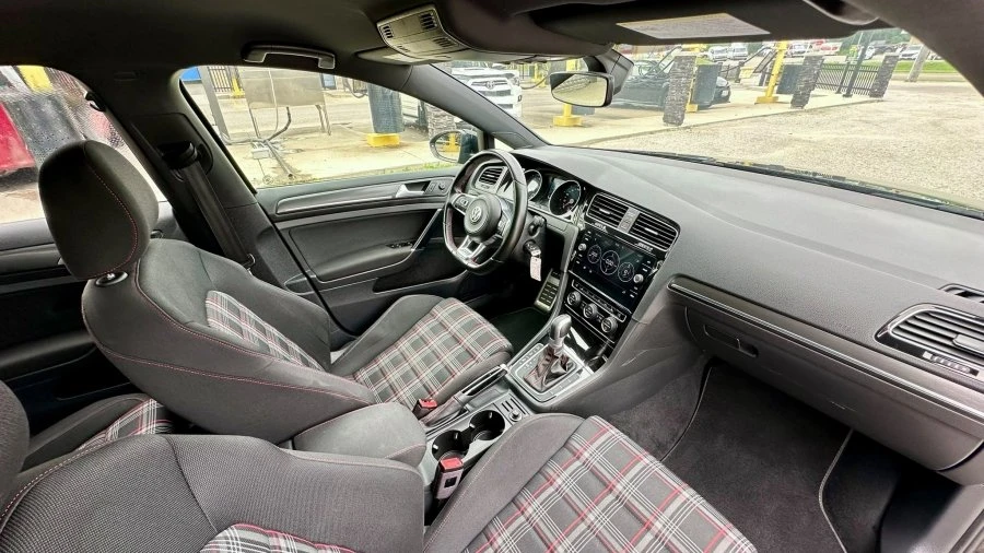 2018 Volkswagen GTI Mk7 - Image 2 of 20