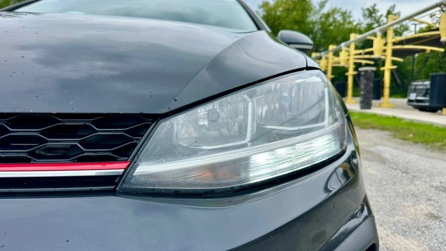 2018 Volkswagen GTI Mk7 - Image 10 of 20