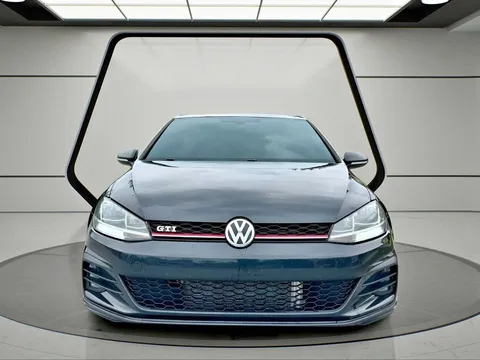 2018 Volkswagen Golf GTI S