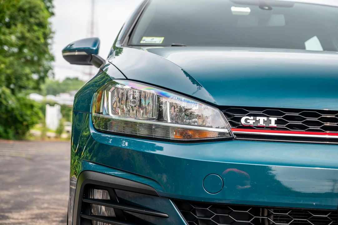 2018 Volkswagen GTI Mk7 - Image 10 of 31