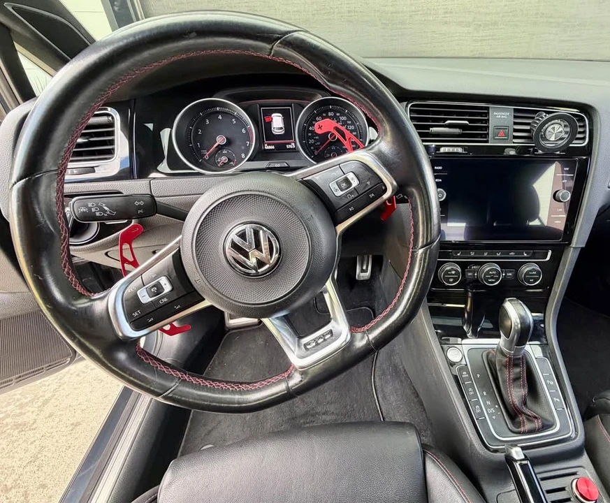 2018 Volkswagen GTI Mk7 - Image 9 of 15