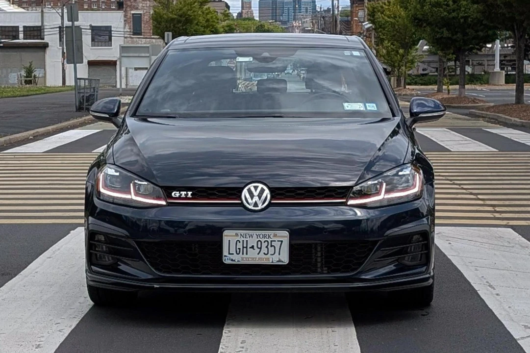 2018 Volkswagen GTI Mk7 - Image 2 of 31