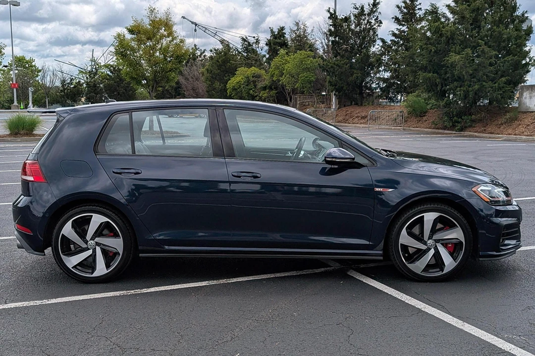 2018 Volkswagen GTI Mk7 - Image 3 of 31