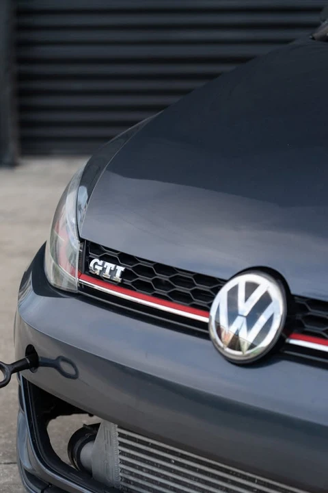 2018 Volkswagen GTI Mk7 - Image 5 of 15