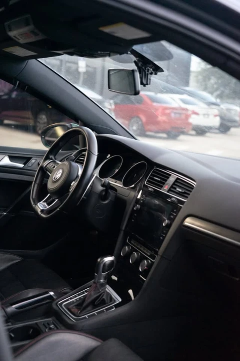 2018 Volkswagen GTI Mk7 - Image 6 of 15