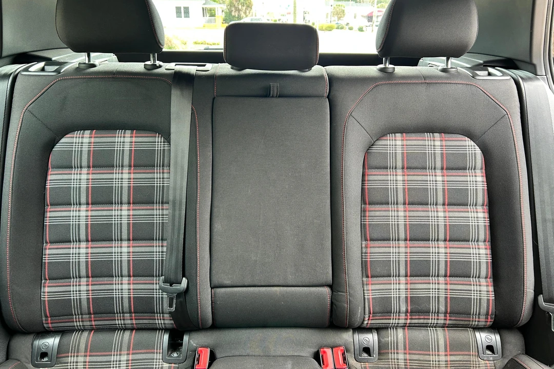 2018 Volkswagen GTI Mk7 - Image 21 of 31