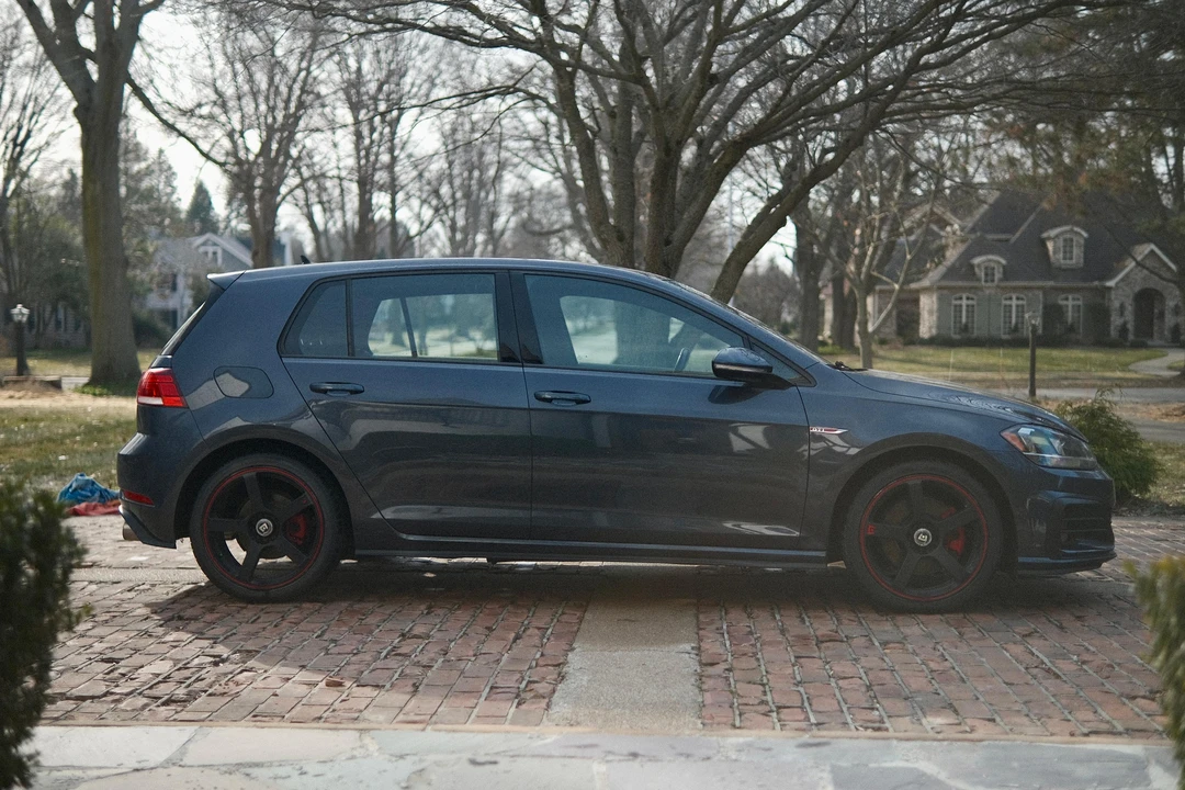 2018 Volkswagen GTI Mk7 - Image 11 of 31