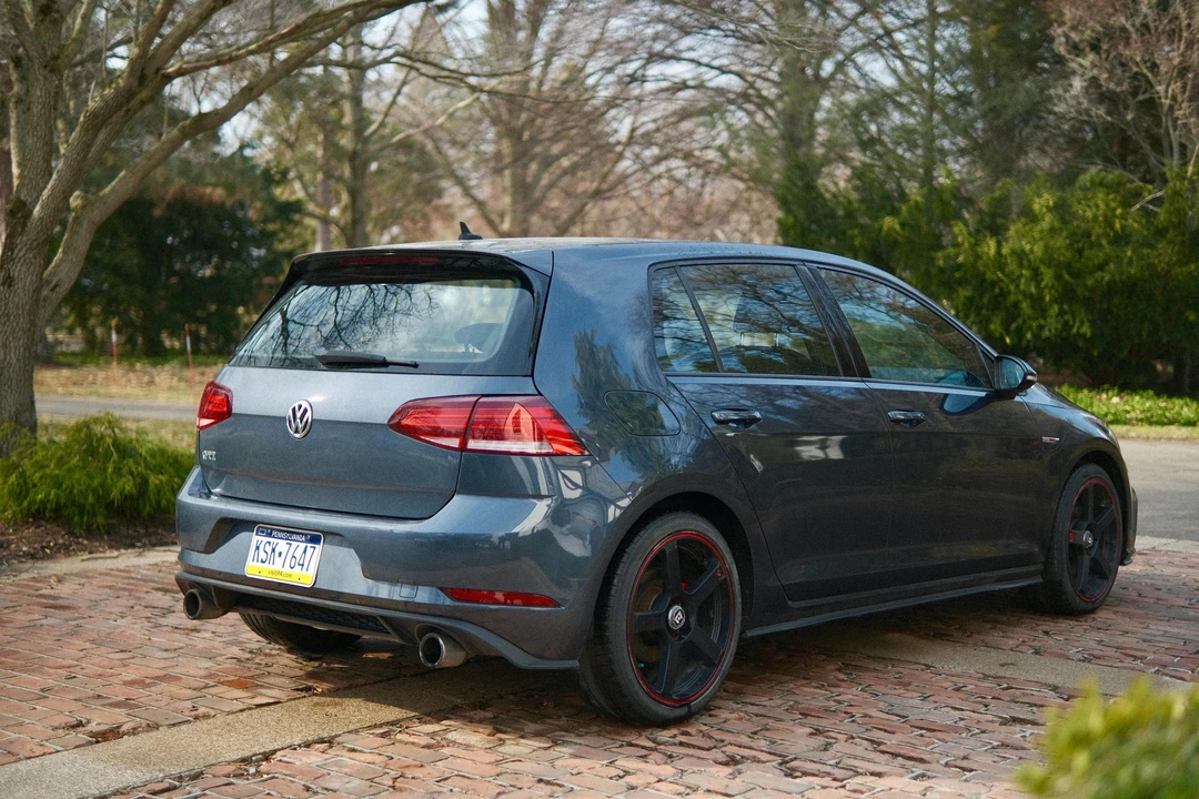 2018 Volkswagen GTI Mk7 - Image 10 of 31