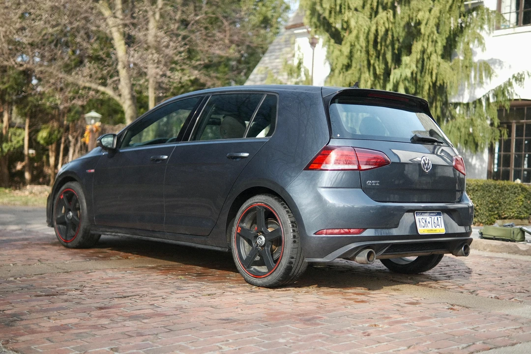 2018 Volkswagen GTI Mk7 - Image 8 of 31