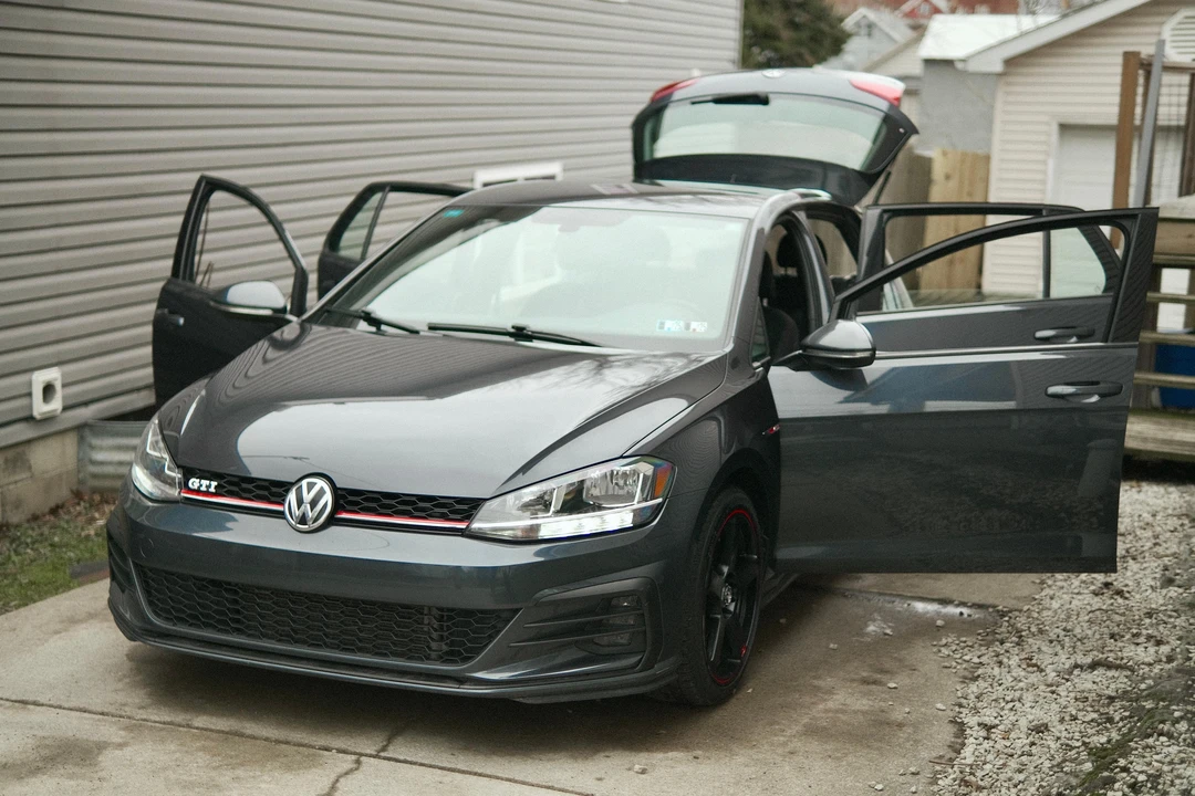 2018 Volkswagen GTI Mk7 - Image 16 of 31