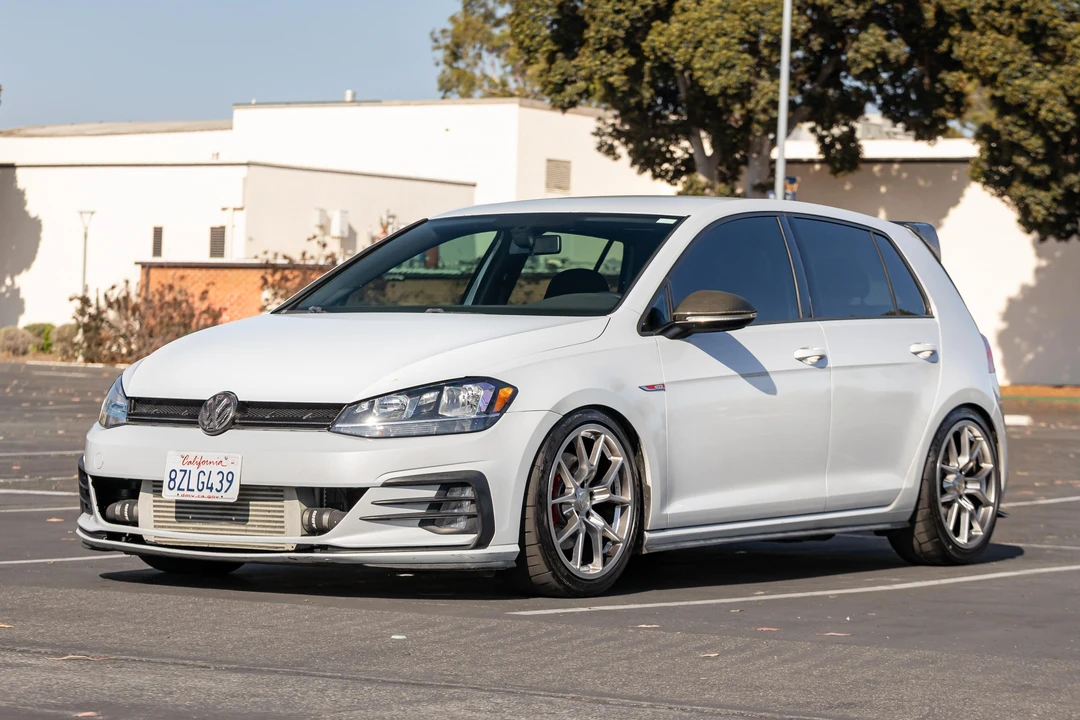 2018 Volkswagen GTI Mk7 - Image 7 of 31