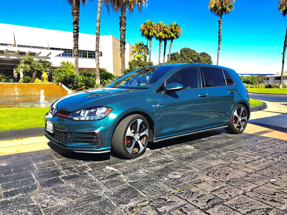 2018 Volkswagen GTI Mk7 - Image 10 of 31