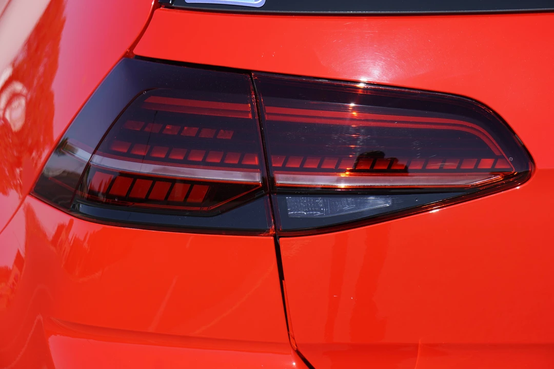 2018 Volkswagen GTI Mk7 - Image 21 of 25