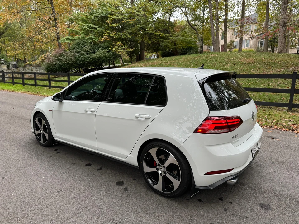 2018 Volkswagen GTI Mk7 - Image 15 of 31