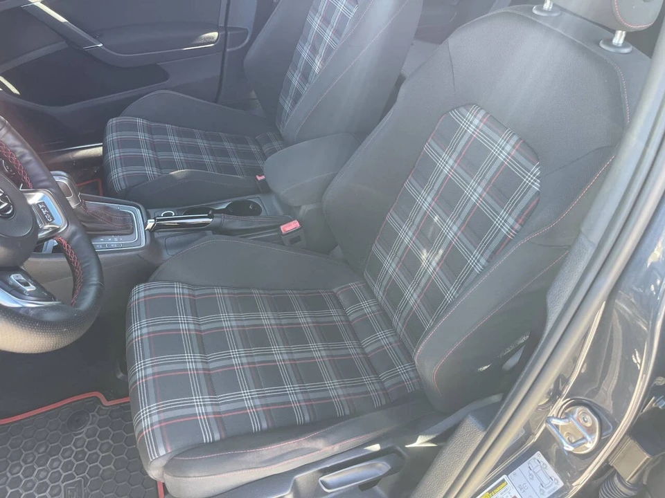 2018 Volkswagen GTI Mk7 - Image 12 of 18