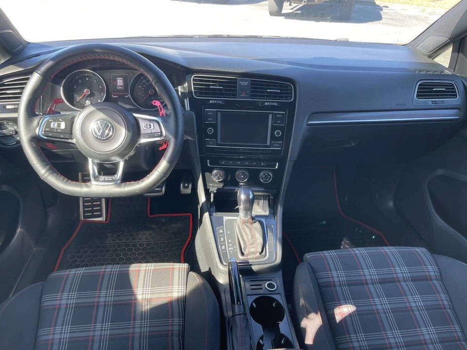 2018 Volkswagen GTI Mk7 - Image 4 of 18