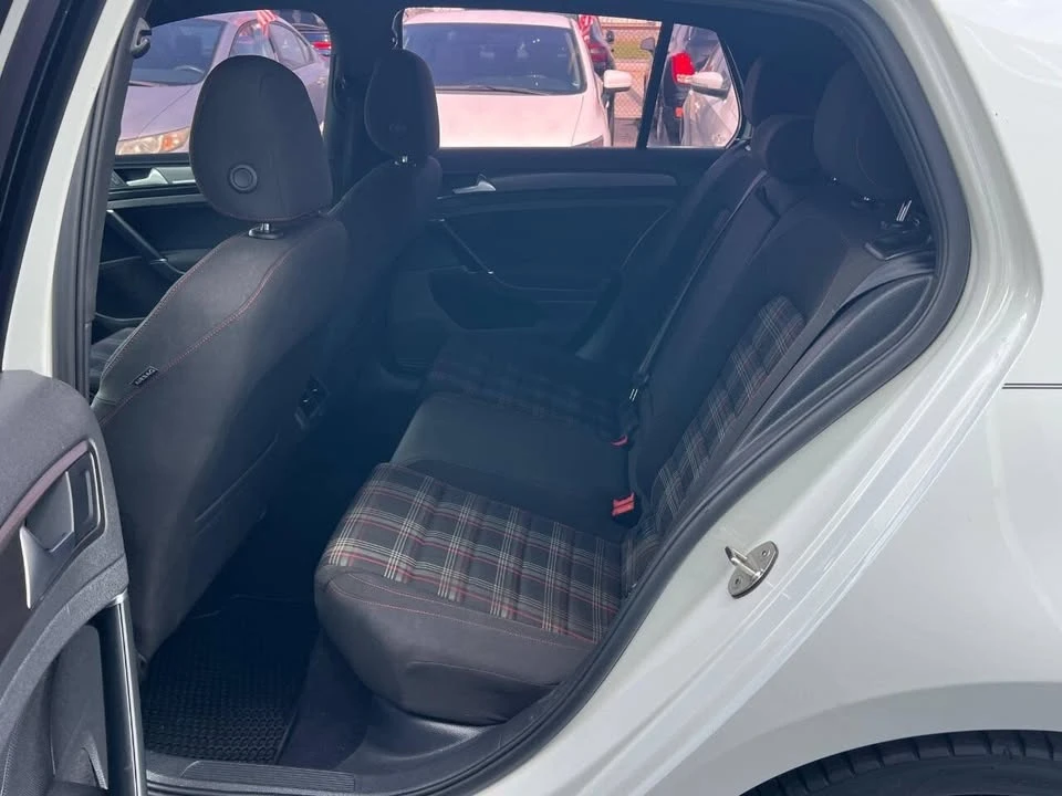 2018 Volkswagen GTI Mk7 - Image 16 of 20