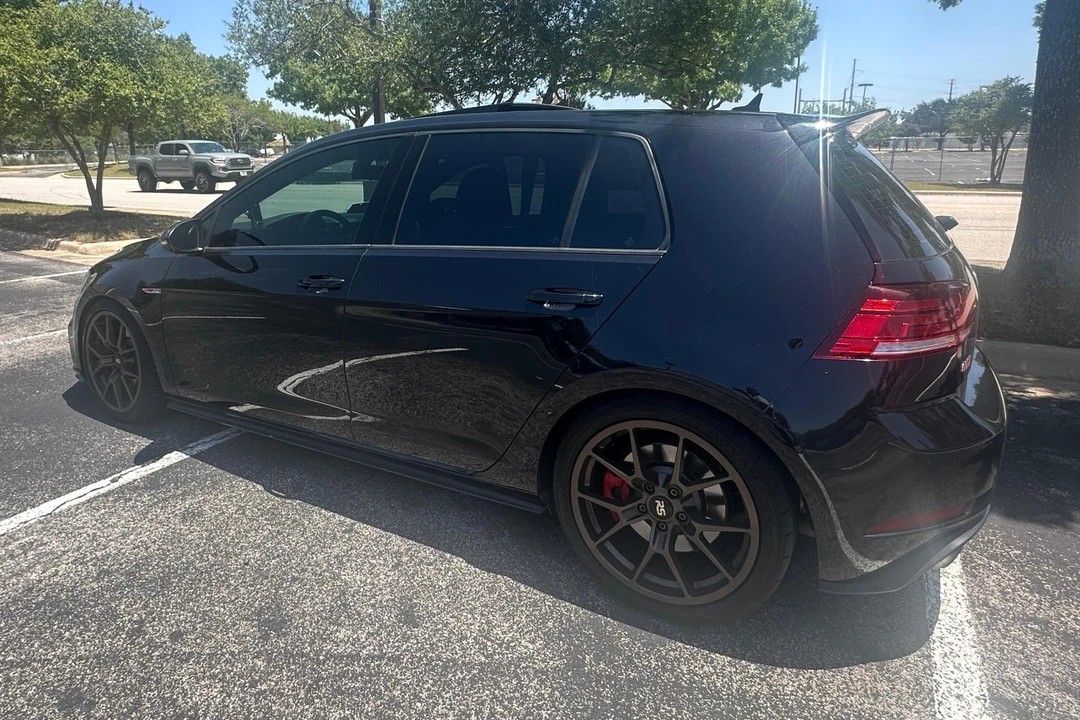 2018 Volkswagen GTI Mk7 - Image 10 of 31