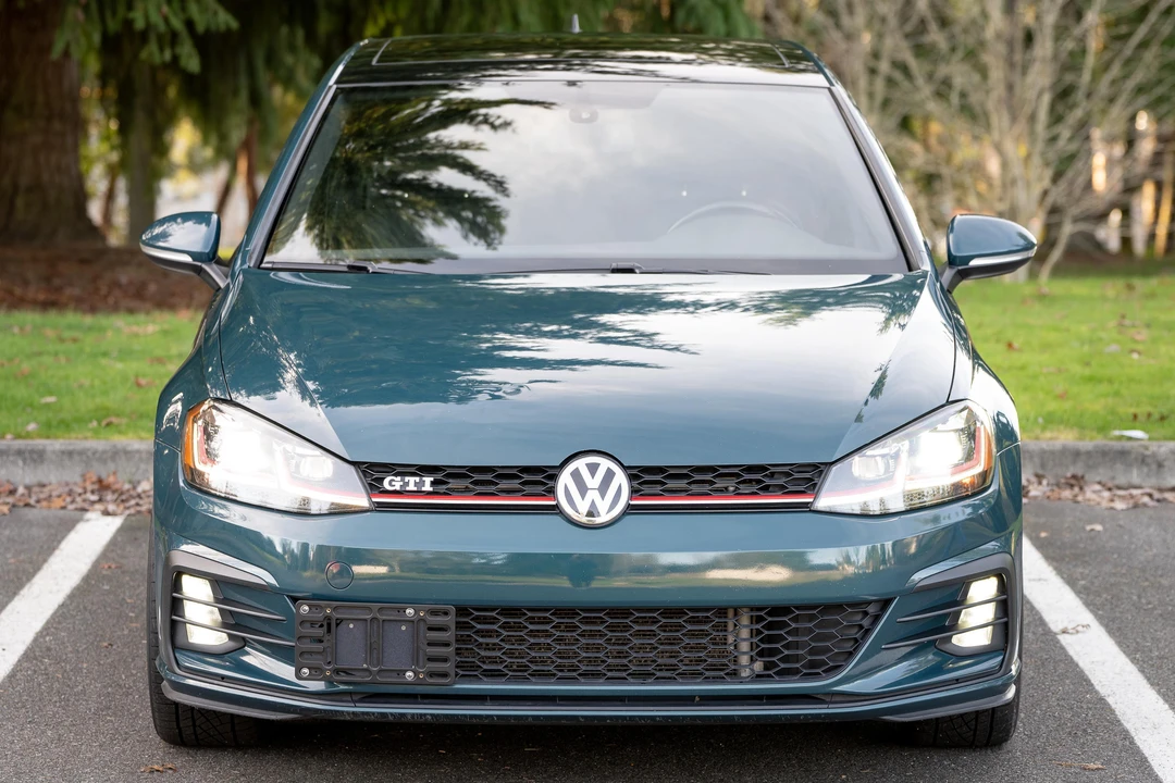 2018 Volkswagen GTI Mk7 - Image 2 of 31