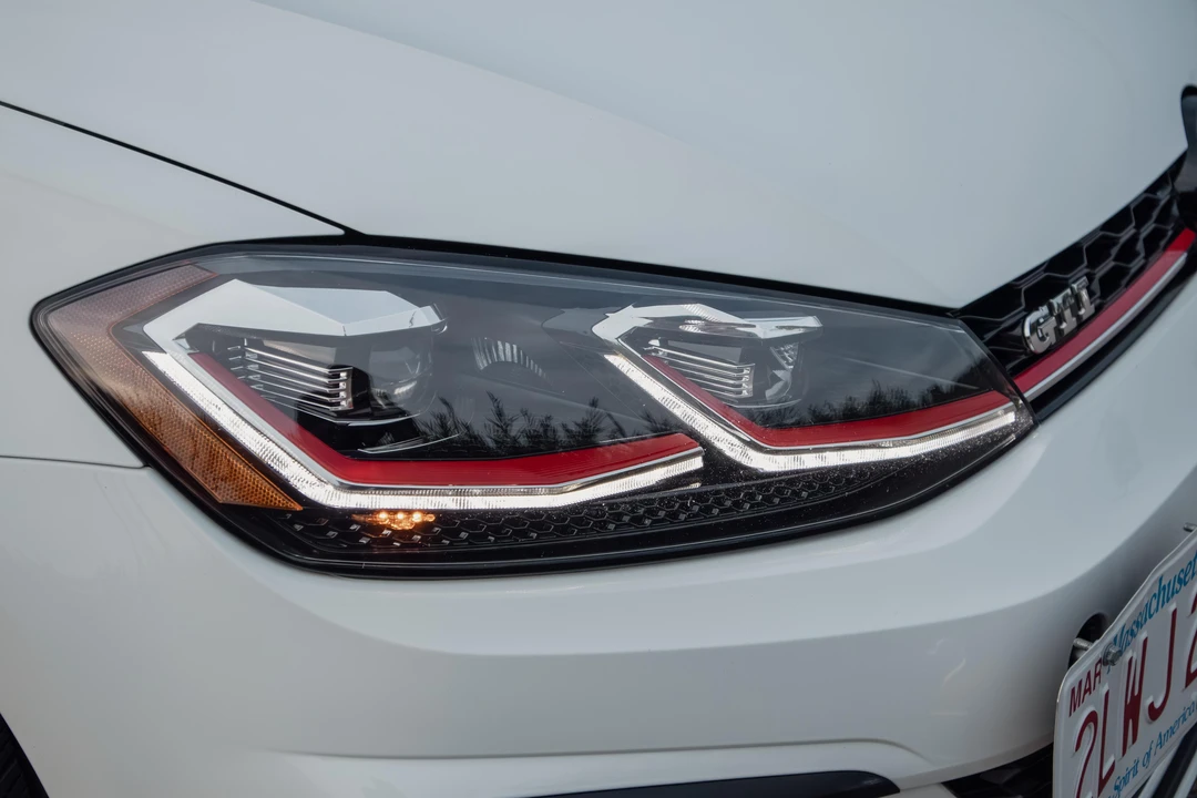 2018 Volkswagen GTI Mk7 - Image 17 of 31