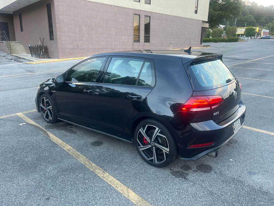 2018 Volkswagen GTI Mk7 - Image 8 of 31