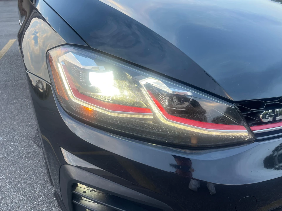 2018 Volkswagen GTI Mk7 - Image 10 of 31