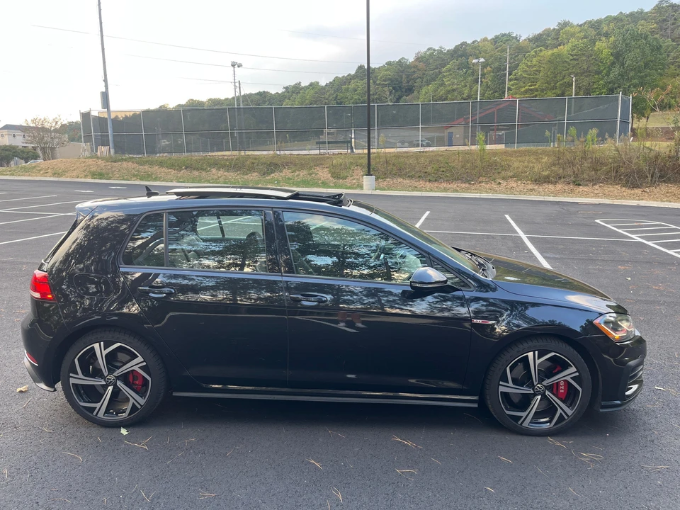 2018 Volkswagen GTI Mk7 - Image 9 of 31