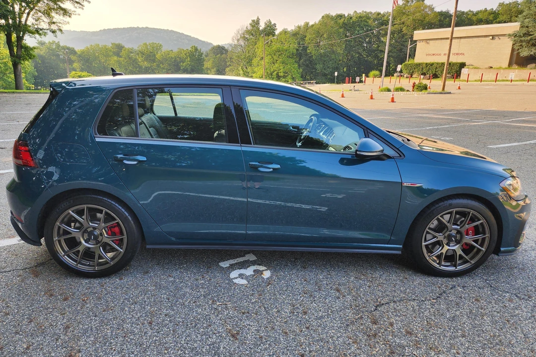 2018 Volkswagen GTI Mk7 - Image 3 of 31