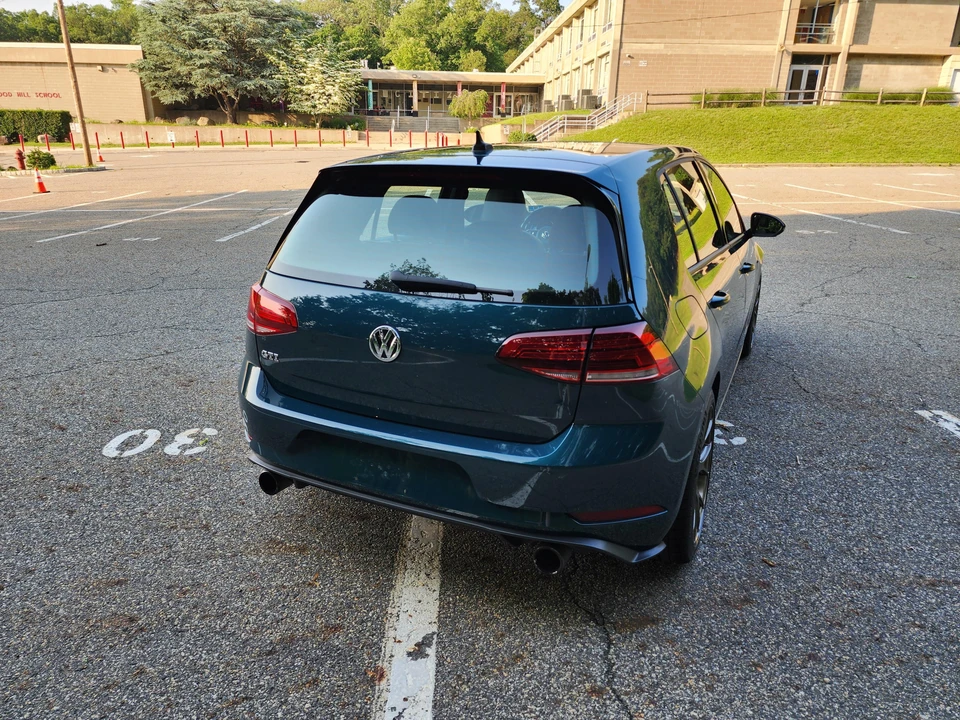 2018 Volkswagen GTI Mk7 - Image 27 of 31