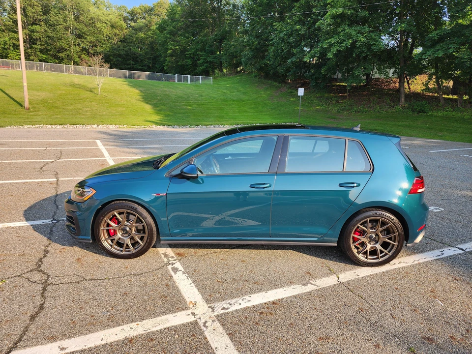 2018 Volkswagen GTI Mk7 - Image 18 of 31