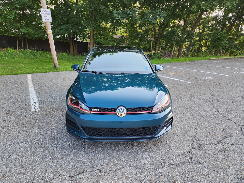 2018 Volkswagen GTI Mk7 - Image 9 of 31