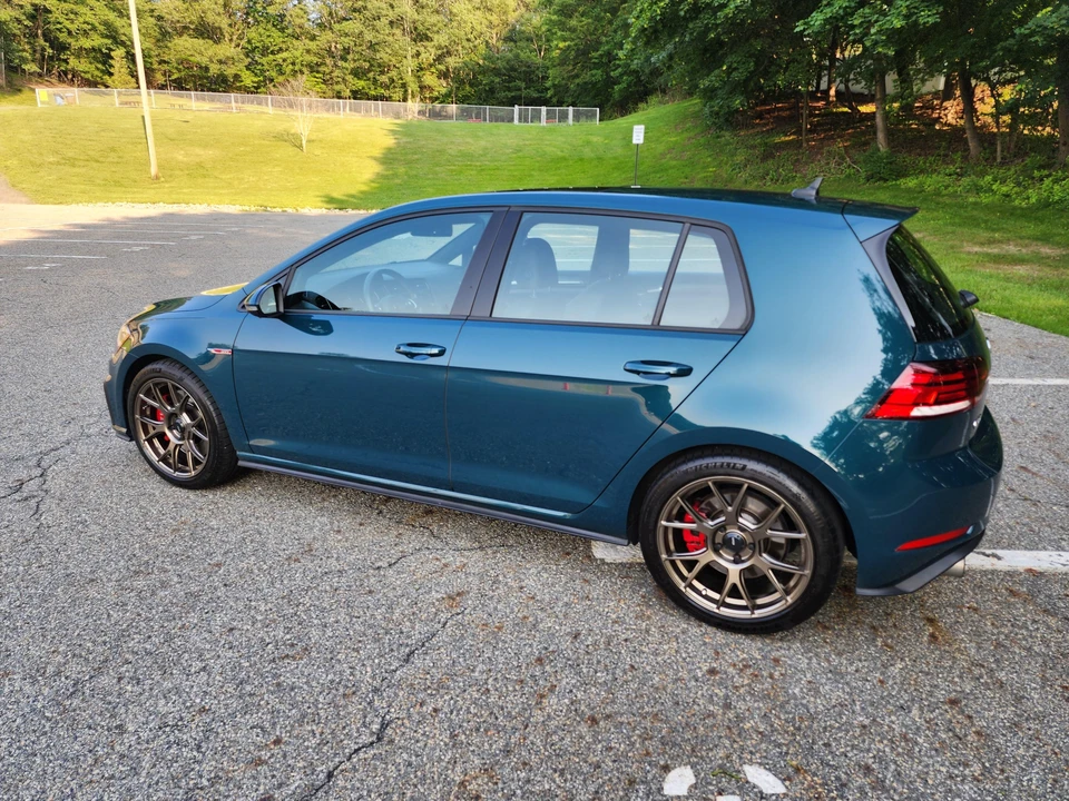 2018 Volkswagen GTI Mk7 - Image 21 of 31