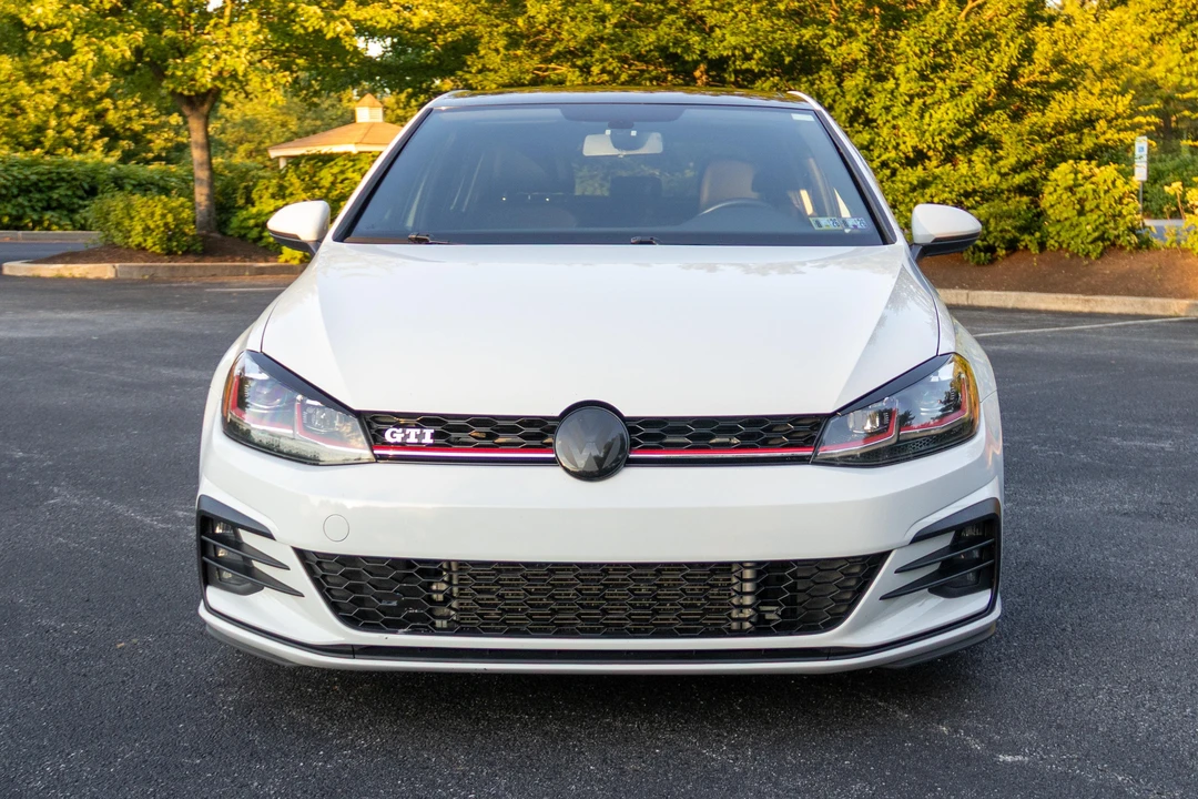 2018 Volkswagen GTI Mk7 - Image 2 of 31