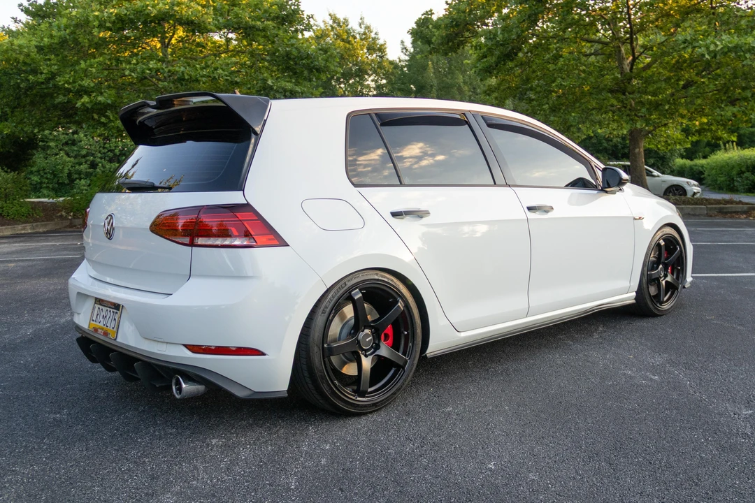 2018 Volkswagen GTI Mk7 - Image 9 of 31