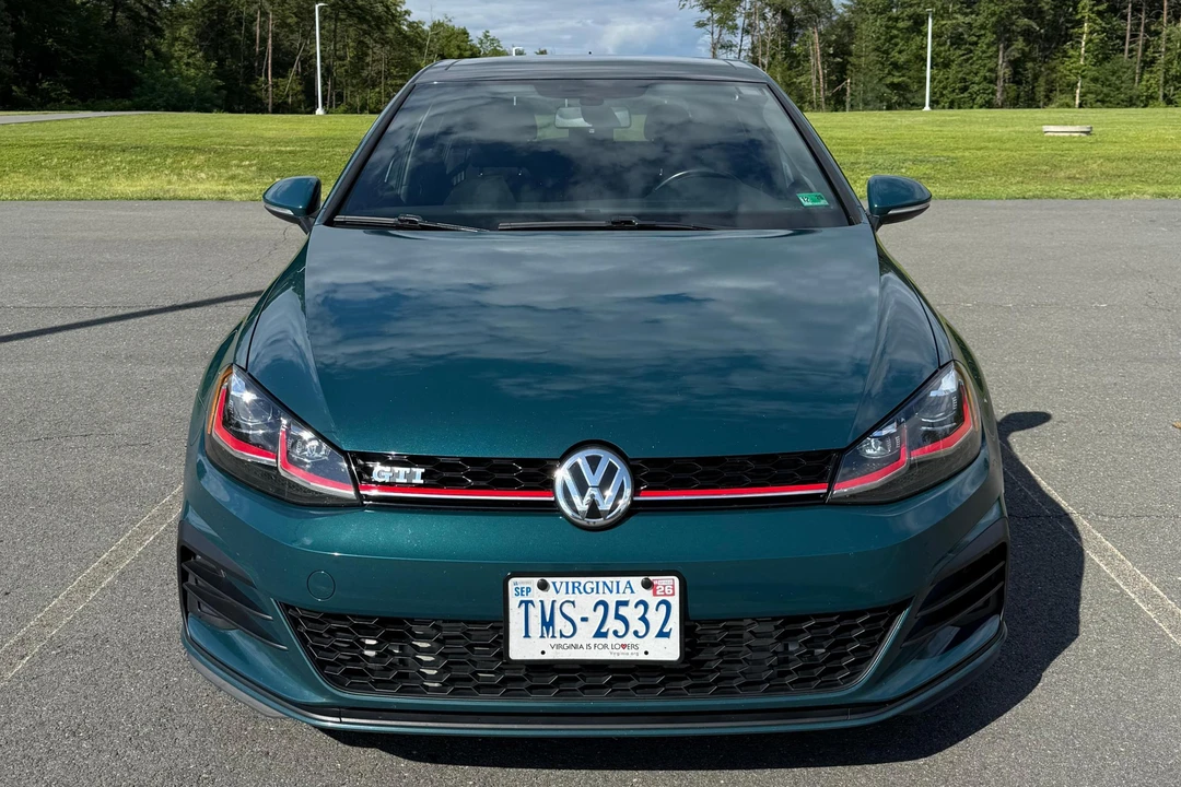 2018 Volkswagen GTI Mk7 - Image 2 of 31