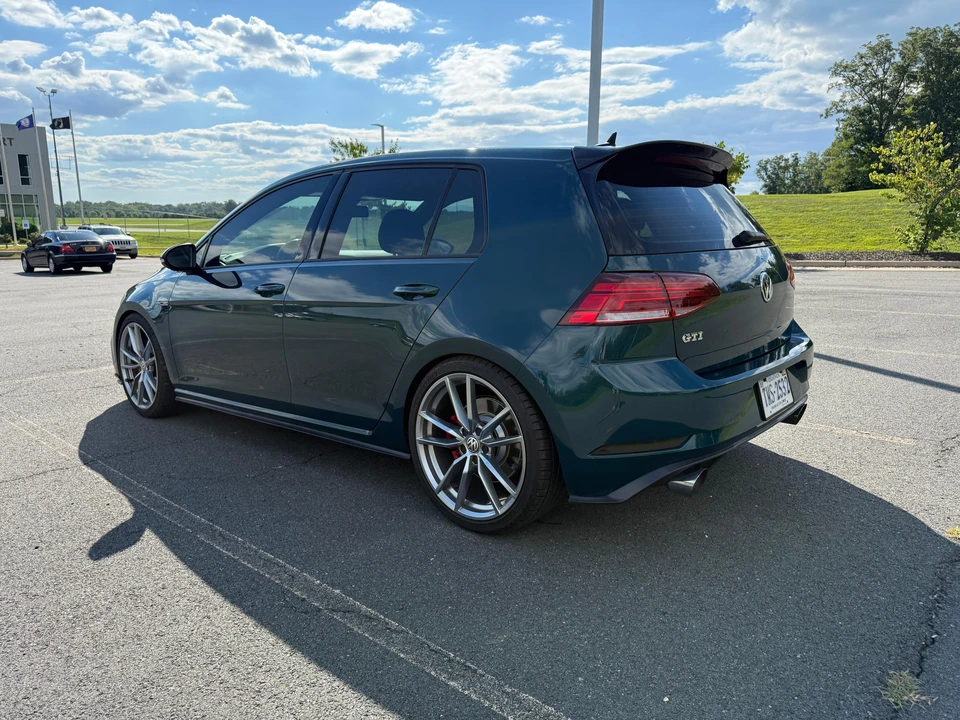 2018 Volkswagen GTI Mk7 - Image 9 of 31