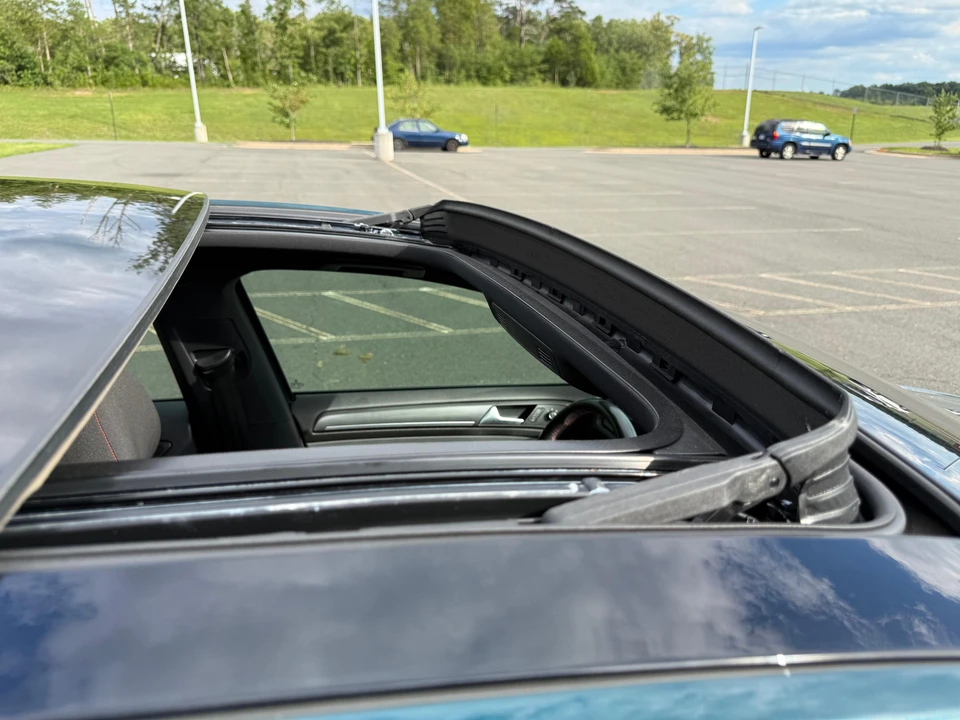 2018 Volkswagen GTI Mk7 - Image 27 of 31