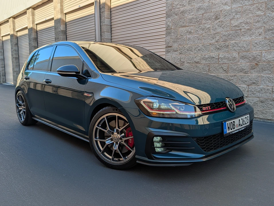 2018 Volkswagen GTI Mk7 - Image 28 of 31