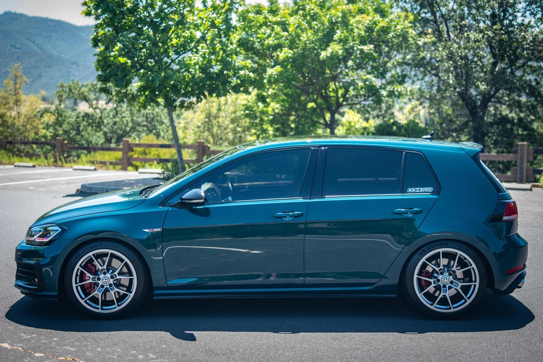 2018 Volkswagen GTI Mk7 - Image 3 of 31