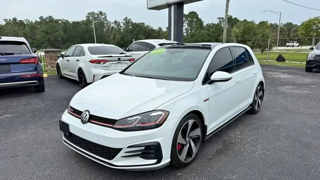 2018 Volkswagen GTI SE