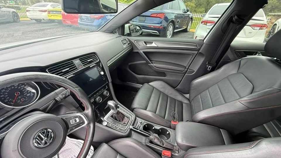 2018 Volkswagen GTI Mk7 - Image 8 of 11