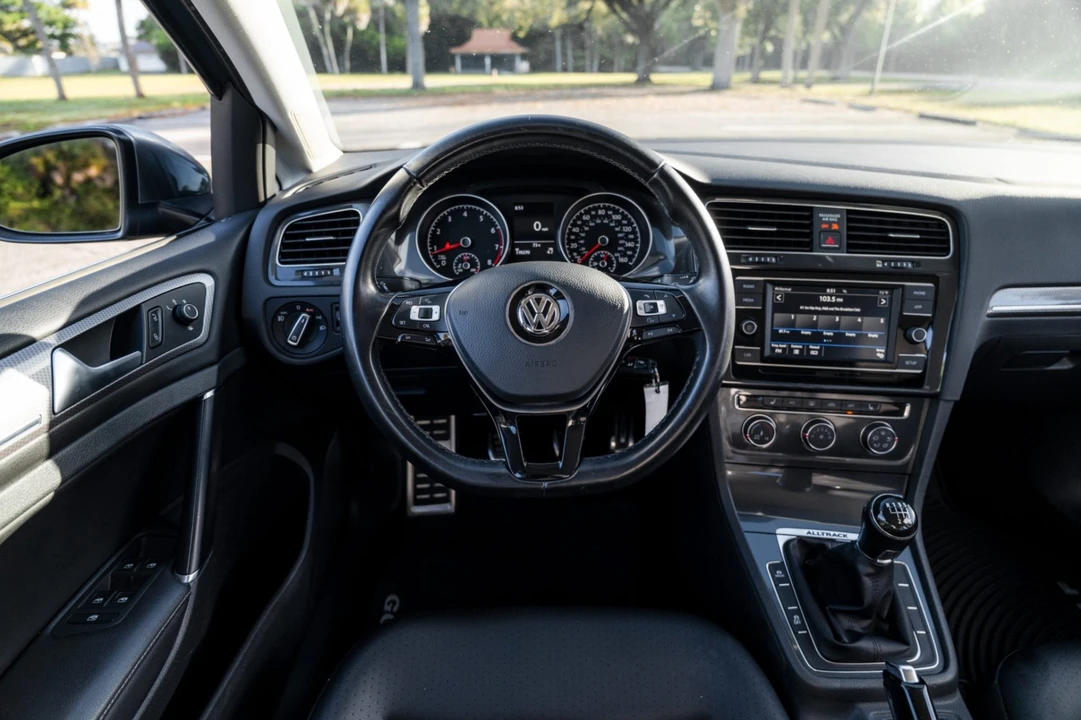 2018 Volkswagen Golf Mk7 - Image 5 of 6