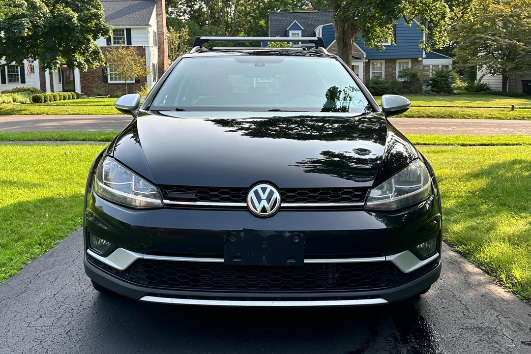 2018 Volkswagen Golf Mk7 - Image 2 of 31