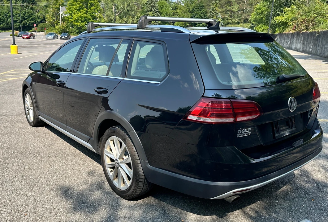 2018 Volkswagen Golf Mk7 - Image 12 of 31