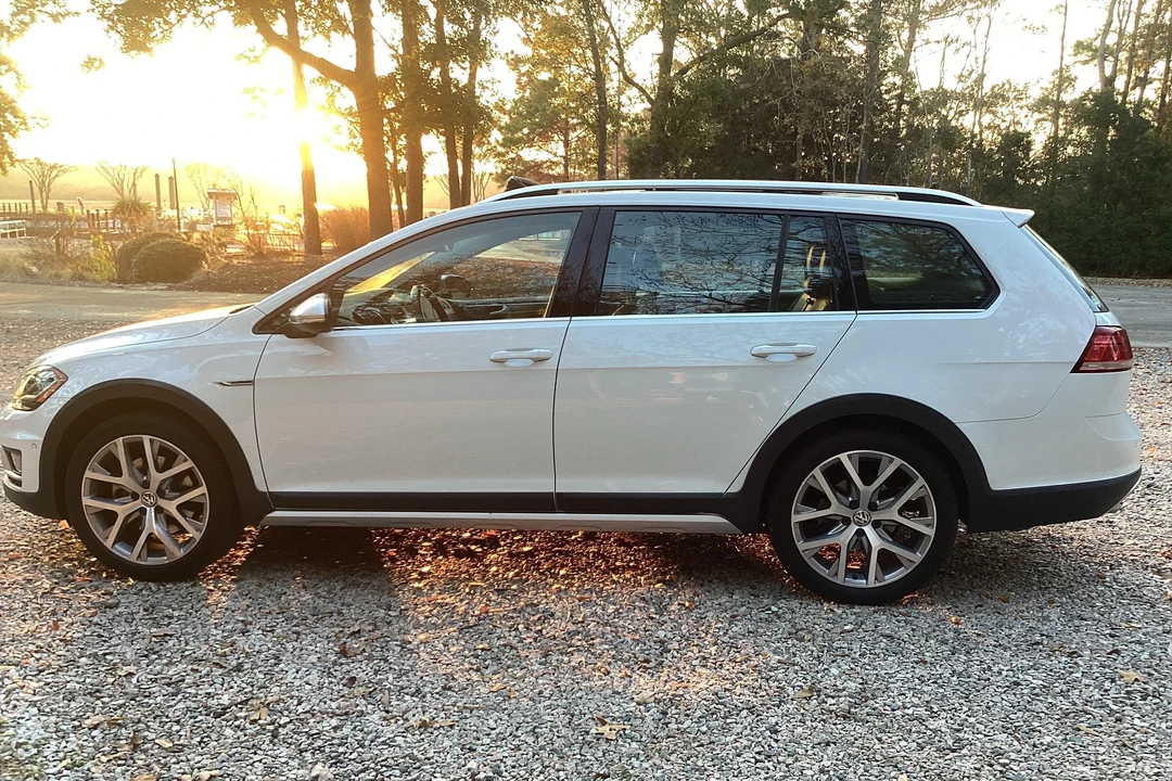 2018 Volkswagen Golf Mk7 - Image 3 of 31