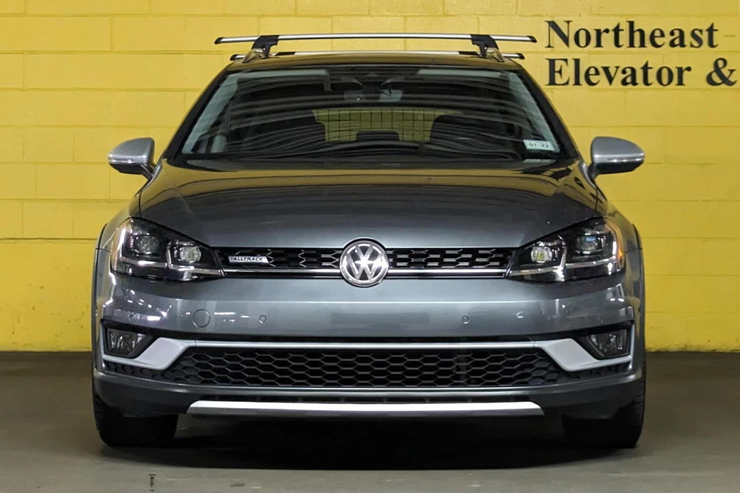 2018 Volkswagen Golf Mk7 - Image 2 of 31