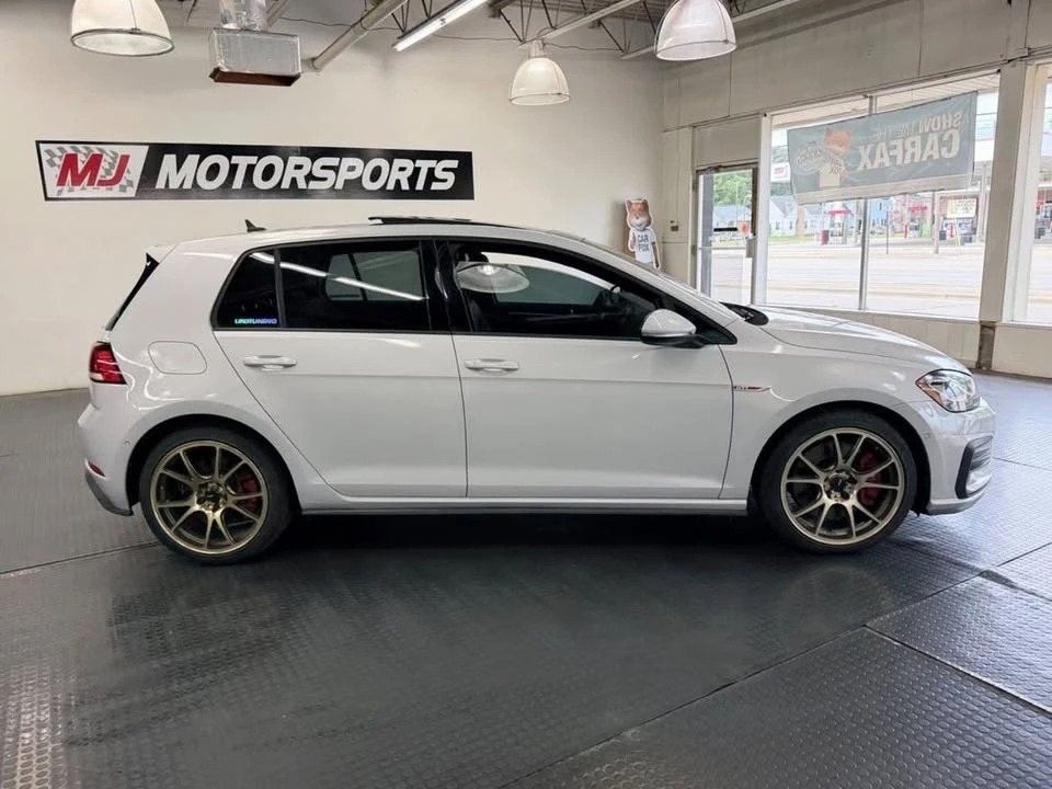 2018 Volkswagen GTI Mk7 - Image 10 of 20