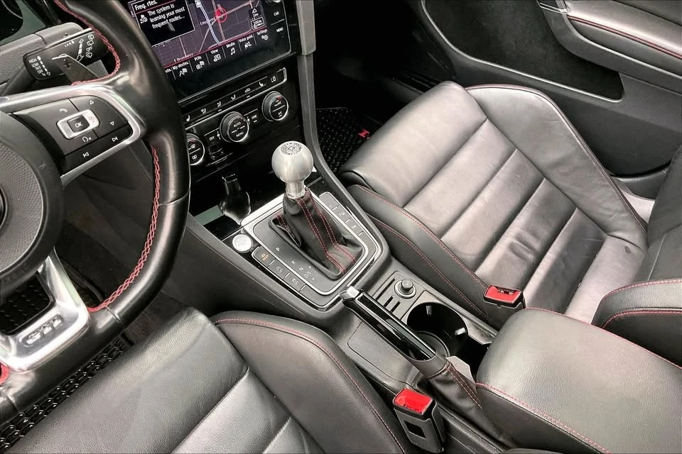 2018 Volkswagen GTI Mk7 - Image 11 of 17