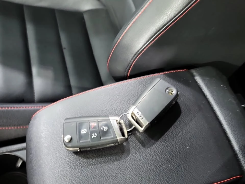 2018 Volkswagen GTI Mk7 - Image 7 of 12